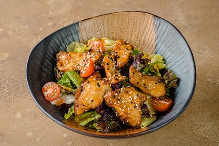 С карамелизированной курицей