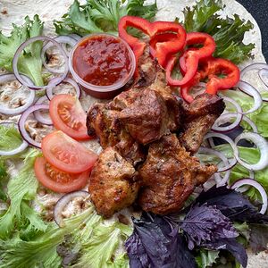 Шашлык из cвинoй шеи