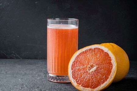 Свежевыжатый сок грейпфрутовый