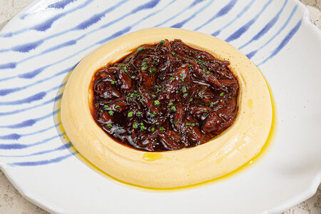 Фава с бычьими хвостами