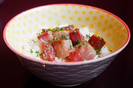 Поке с острым хамачи