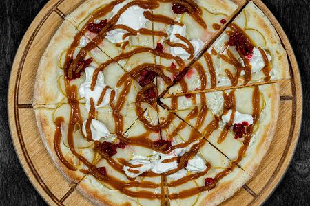 Пицца Сладкая