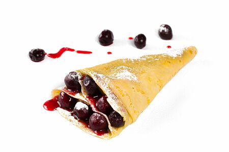 Блин с вишней