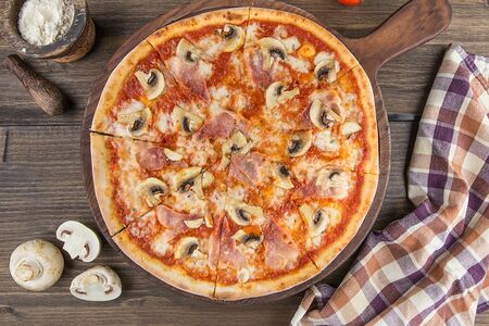 Пицца Прошутто э фунги