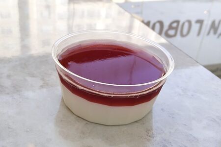 Панна котта вишневая 