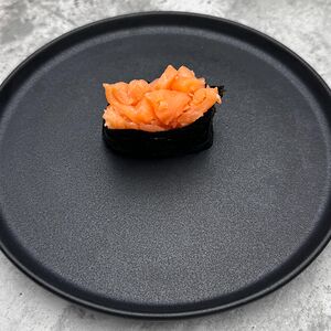 Гункан сяке спайси