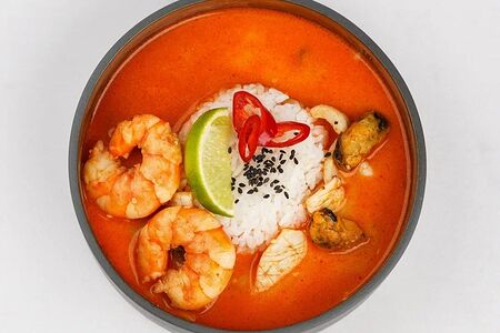 Tom Yammy с морепродуктами