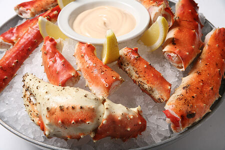 Клешни камчатского краба