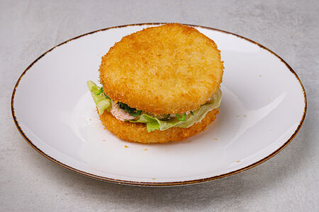 Рисовый бургер с цыплёнком