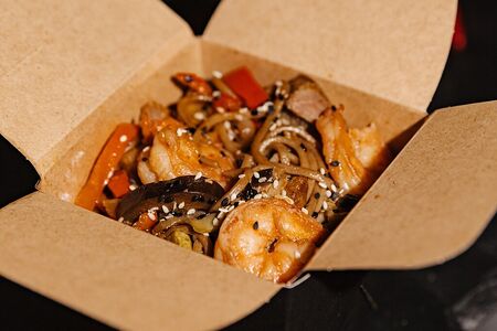 Вок Фирменный