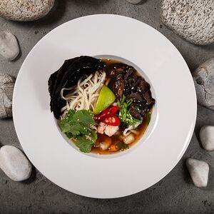 Рамен с морепродуктами