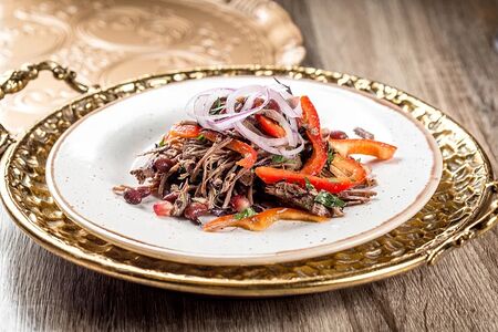 Салат Тбилиси