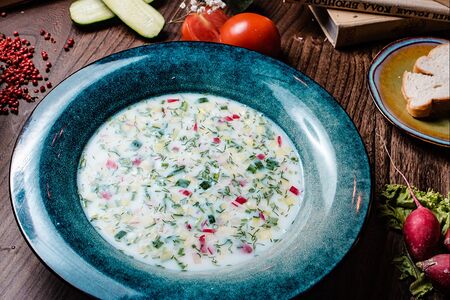  Окрошка с ветчиной