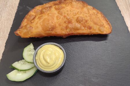 Чебурек свино-говяжий