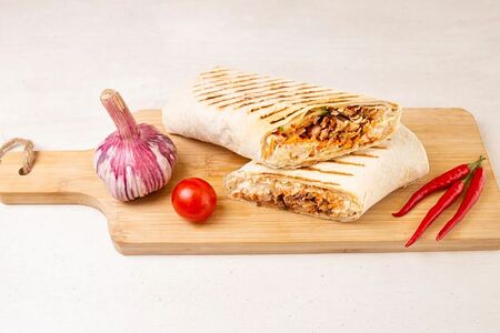 Шаурма классическая с курицей большая