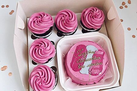 Набор №2 бенто-торт и капкейки розовые Пусть сбываются все мечты