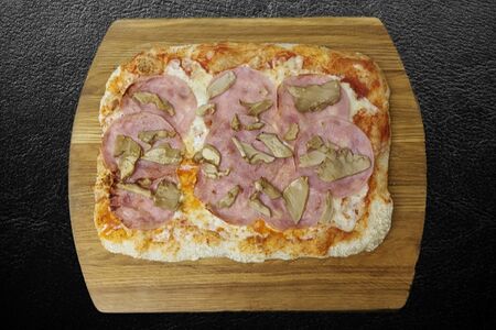 Пицца Ветчина-грибы