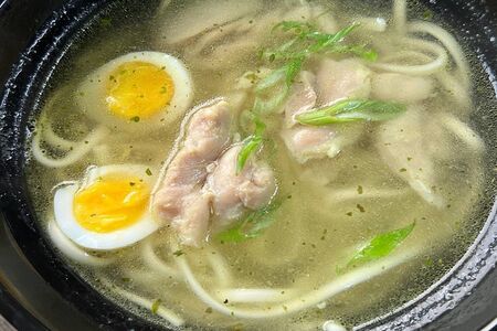 Куриный суп с лапшой