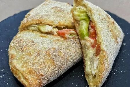 Кальцоне а-ля Цезарь