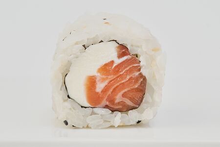 Урамаки ролл Филадельфия new style