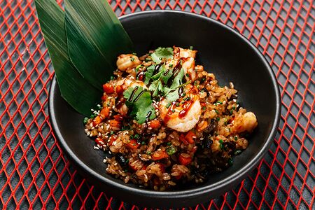 Рис с тигровыми креветками