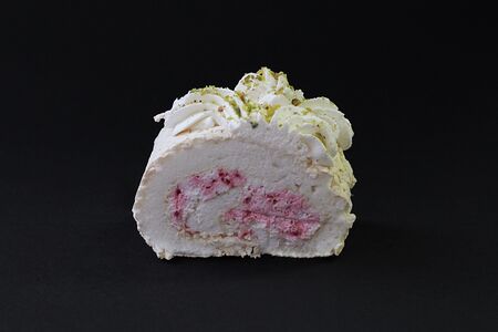 Меренговый рулет