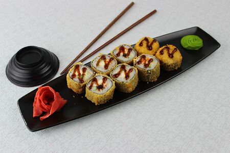 Горячий ролл Угорь