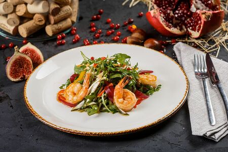 Руккола с креветками