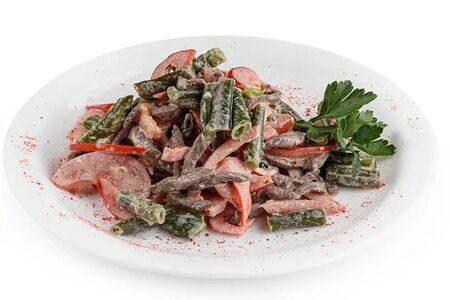 Салат из говядины с овощами