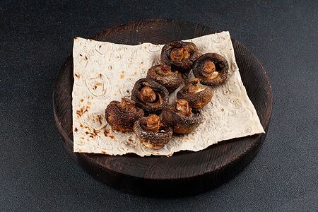 Грибы, обжаренные на мангале