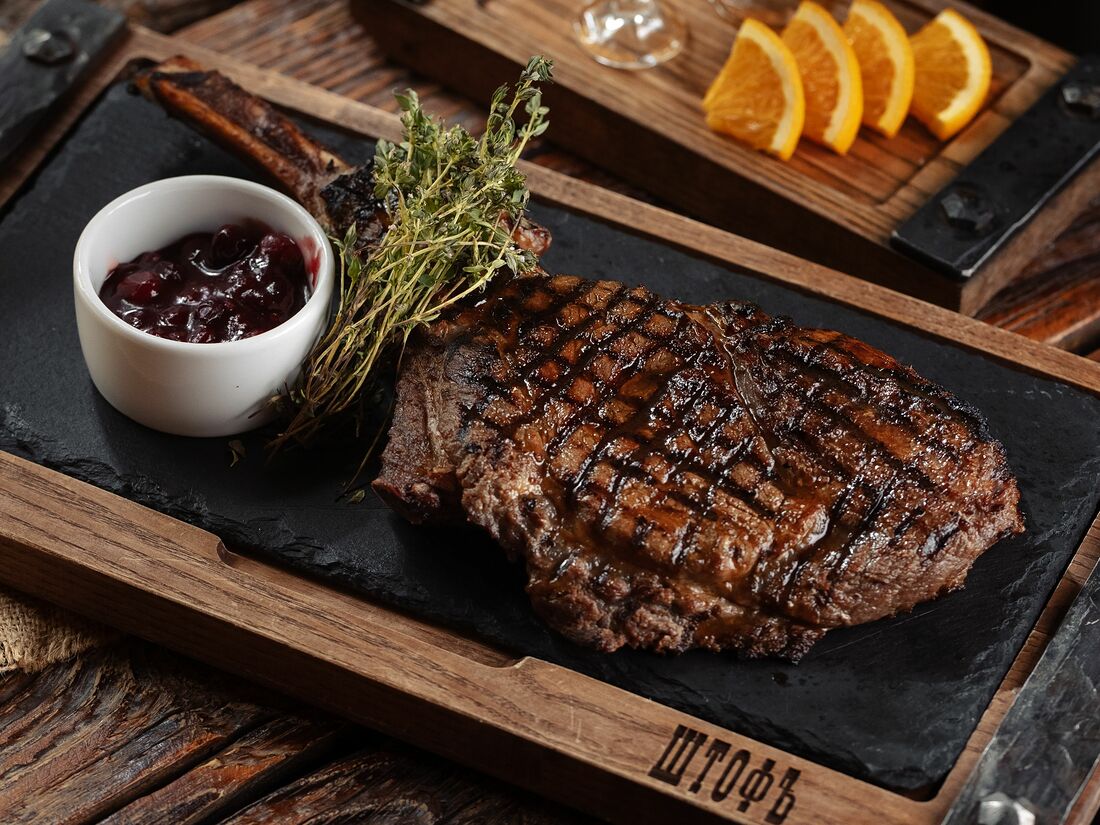 Петровский Штофъ