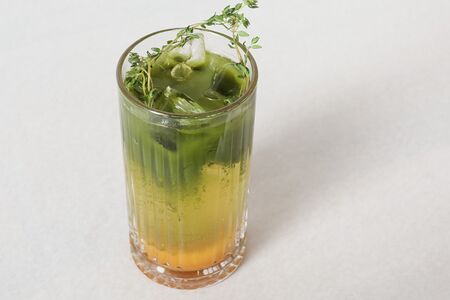 Матча-тоник Манго