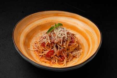 Паста Аматричиана с беконом