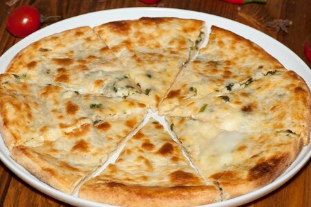 Хачапури с сыром и зеленью