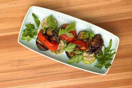 Овощной шашлык