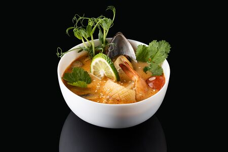 Классический Том ям