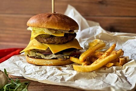 Большой бургер