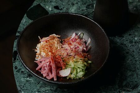 Окрошка на мацони с ветчиной