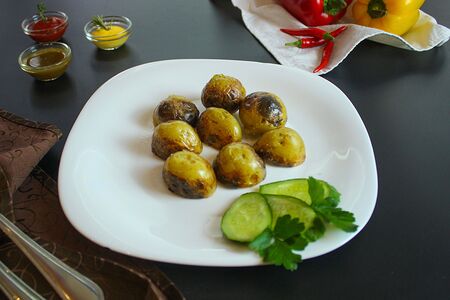 Шашлык из молодого картофеля