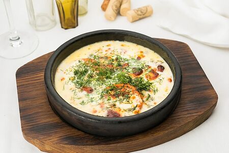 Жареный сыр сулугуни с помидорами