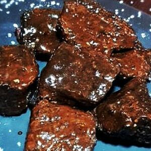 Свиные мясные кубики из смокера M