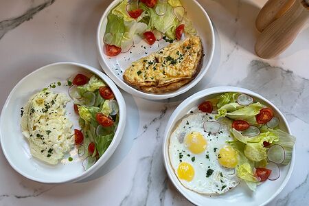 Омлет или Скрембл из трех яиц