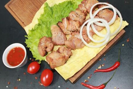 Шашлык из свинины в томатном маринаде