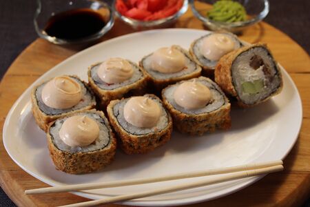 Роллы Митсубиси