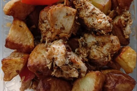 Жаркое с курицей и аджикой