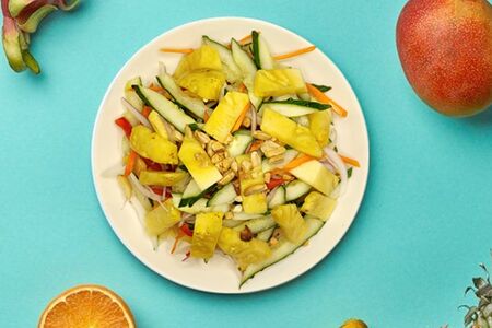 Ананас и креветки