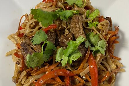 Вок удон с говядиной