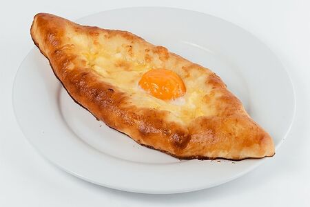 Хачапури по-аджарски