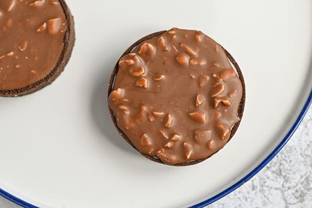 Тарталетка Сникерс