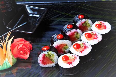 Ролл Футомаки с Лососем